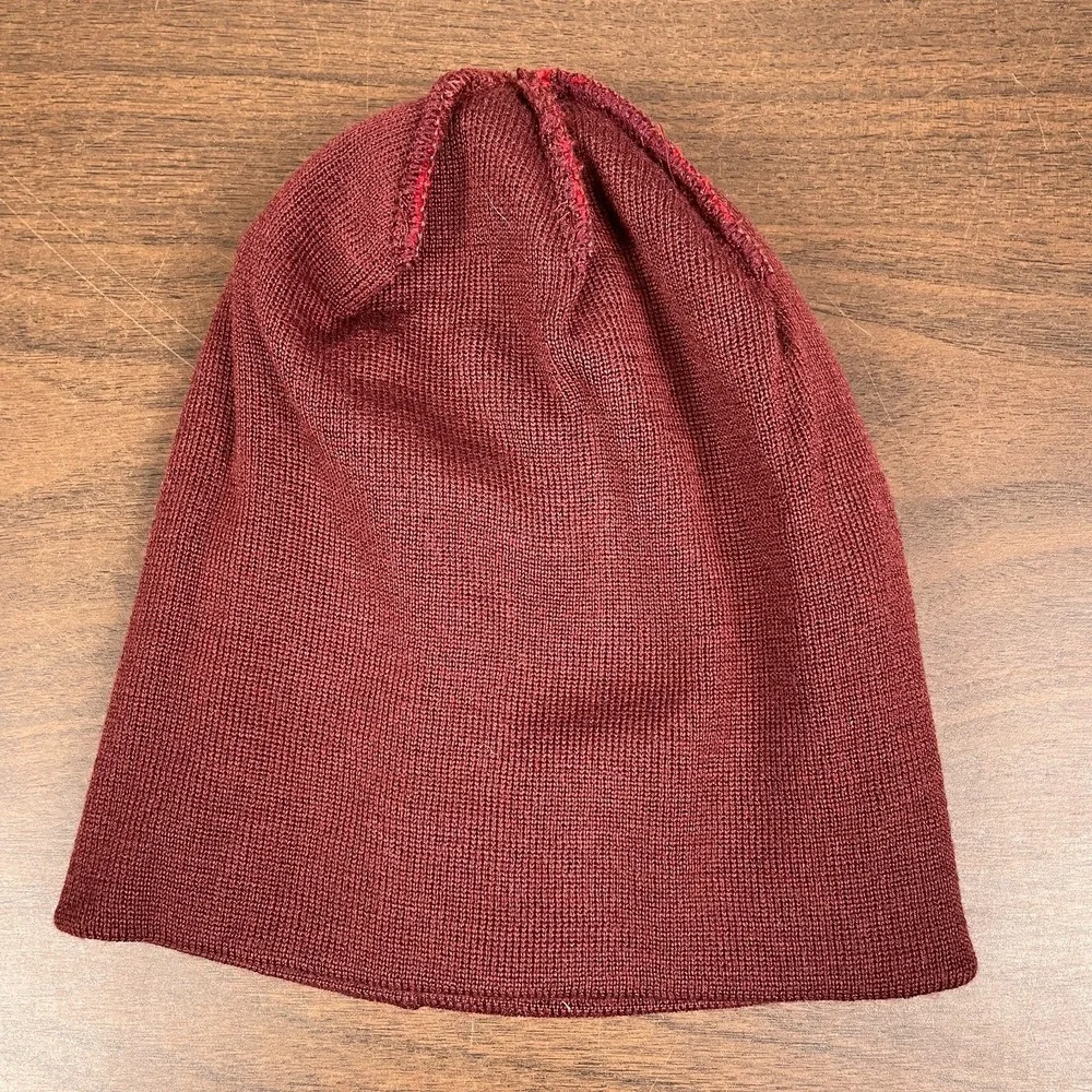 Locale Colorado Beanie 50% Merino Blend Buffalo Plaid Check Knit Cap Red Maroon